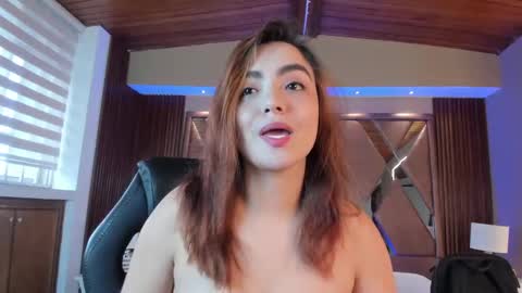 Snapshot of isabellaajoness chatting on 24, 9, 2025 Isabella Everyday From 0530 to 1430 Col Time online show from 24, 9, 2025