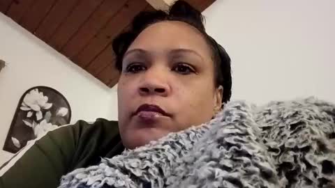 Snapshot of isabellacloverlove chatting on 17, 3, 2026 Isabella online show from 17, 3, 2026