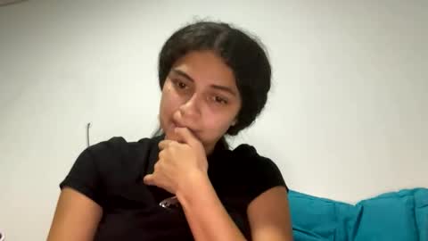 Isabella.. back again  online show from 23, 1, 2025