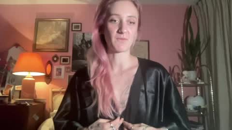 Isabel  online show from 3, 8, 2026