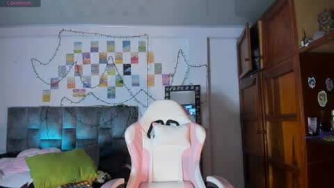 Snapshot of isangel_ chatting on 16, 6, 2026 Isabela online show from 16, 6, 2026
