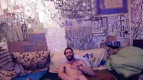 Snapshot of ischam187 chatting on 18, 10, 2025 ischam187 online show from 18, 10, 2025