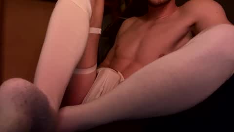 Snapshot of ischoj chatting on 25, 2, 2025 JustCurious online show from 25, 2, 2025