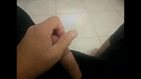 Snapshot of iscrewinutibolt chatting on 10, 1, 2025 Carlos online show from 10, 1, 2025