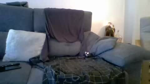 isi99999 online show from 4, 1, 2025