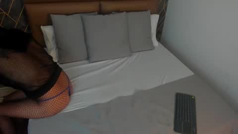 Snapshot of isidel79 chatting on 22, 12, 2025 isidel79 online show from 22, 12, 2025