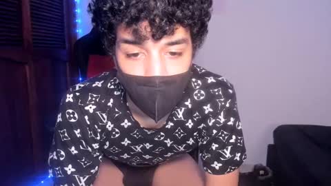 Snapshot of isidroglasc chatting on 6, 3, 2025 Isidro online show from 6, 3, 2025