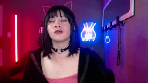 Snapshot of isis_diosa chatting on 2, 10, 2025 Ana Maria online show from 2, 10, 2025