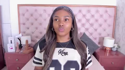 Vanessa online show from 4, 11, 2025