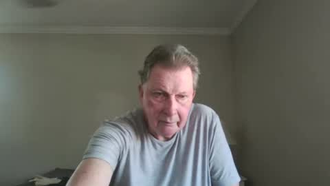 island625103 online show from 12, 7, 2026