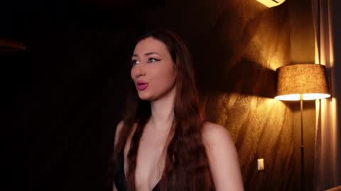 Snapshot of isoldebliss chatting on 27, 1, 2025 IsoldeBliss online show from 27, 1, 2025