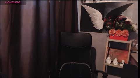 Rebecca online show from 14, 3, 2026