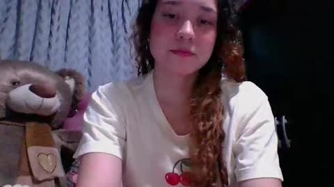 Snapshot of issa30213 chatting on 16, 10, 2025 Issa online show from 16, 10, 2025