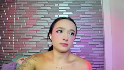 Snapshot of issa_garcia chatting on 3, 12, 2024 I S S A B E L A Igissaa ax    Xlittleissa  online show from 3, 12, 2024
