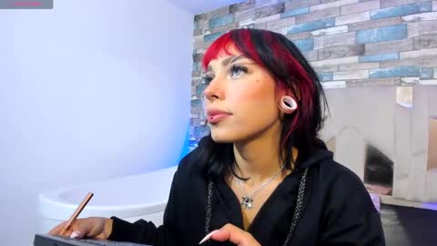 Snapshot of issa_tay1 chatting on 9, 6, 2026 Issa online show from 9, 6, 2026