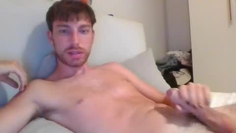 italian_boy_22 online show from 19, 7, 2026