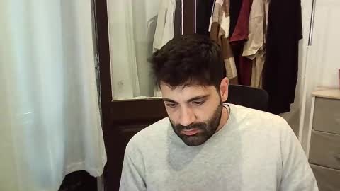 italianboybcn online show from 11, 11, 2025