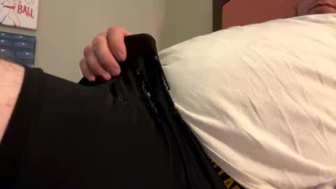 Snapshot of its12100 chatting on 5, 1, 2025 its12100 online show from 5, 1, 2025