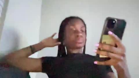 Snapshot of its5iveam chatting on 31, 12, 2024 5ive AM online show from 31, 12, 2024