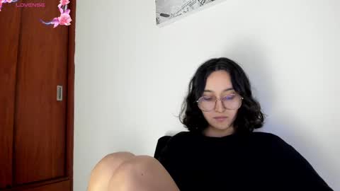 Snapshot of its__angelica_ chatting on 3, 12, 2024 Angelica online show from 3, 12, 2024