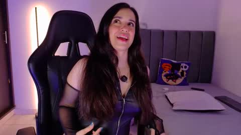 K A R I online show from 24, 4, 2026