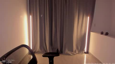 ITS JANE online show from 4, 12, 2025