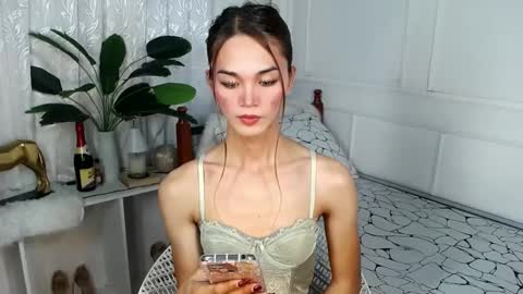 MISS IVANA online show from 6, 3, 2025