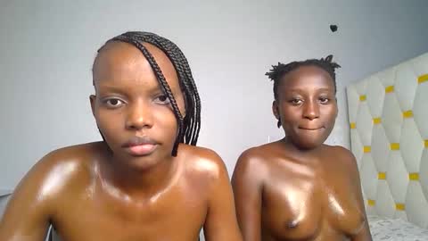 Snapshot of its_metney chatting on 5, 6, 2026 Metney online show from 5, 6, 2026