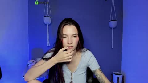 Snapshot of itscamill chatting on 25, 1, 2025 camill online show from 25, 1, 2025