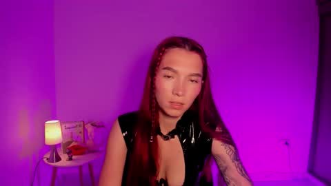 Snapshot of itscamill chatting on 17, 9, 2025 camill online show from 17, 9, 2025