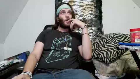 Snapshot of itsyaboiskunk chatting on 13, 9, 2025 itsyaboiskunk online show from 13, 9, 2025