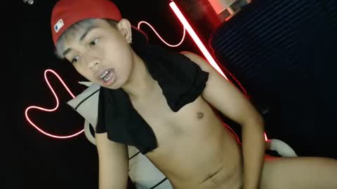 Snapshot of itsyourcummerboy_xx chatting on 27, 6, 2026 Kyle online show from 27, 6, 2026
