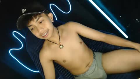 Snapshot of itsyourcummerboy_xx chatting on 20, 7, 2026 Kyle online show from 20, 7, 2026