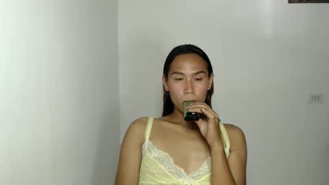 Snapshot of itz_me_crystal chatting on 9, 6, 2026 itz_me_crystal online show from 9, 6, 2026