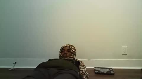 Snapshot of itzjaybbc chatting on 4, 2, 2025 itzjaybbc online show from 4, 2, 2025
