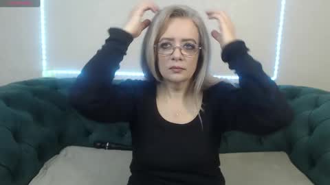 Snapshot of ivanacharm chatting on 11, 2, 2025 ivanacharm online show from 11, 2, 2025