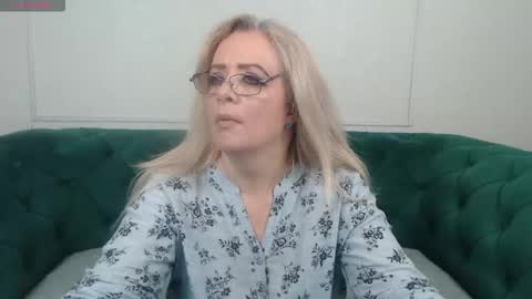 Snapshot of ivanacharm chatting on 21, 9, 2025 ivanacharm online show from 21, 9, 2025
