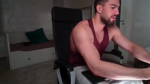 IvanHydee online show from 17, 1, 2026