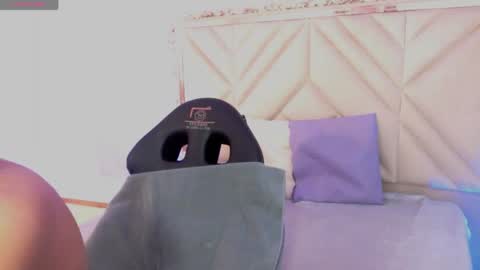 Snapshot of ivanna_tay1 chatting on 8, 6, 2026 ivanna_tay1 online show from 8, 6, 2026