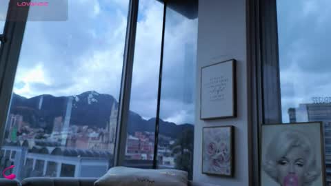 Snapshot of ivanna_west chatting on 18, 1, 2026 Ivanna West online show from 18, 1, 2026