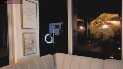 Snapshot of ivanna_west chatting on 3, 3, 2026 Ivanna West online show from 3, 3, 2026