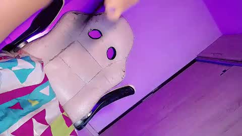 Snapshot of ivannahot23 chatting on 21, 9, 2025 ivannahot23 online show from 21, 9, 2025