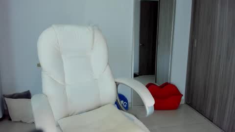 Ivanna online show from 20, 2, 2025