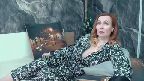 IrennaSplash online show from 8, 1, 2026