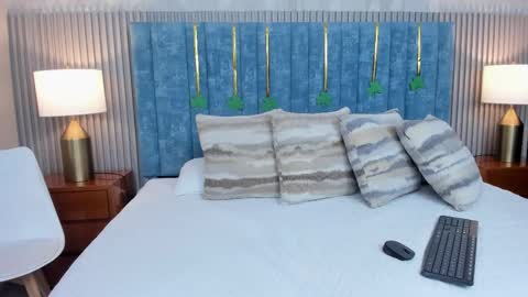 Valeria Sanders online show from 17, 3, 2026