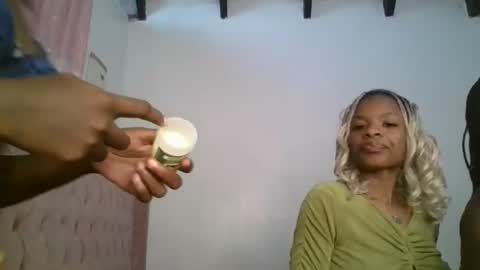 ivory_mae online show from 25, 6, 2026