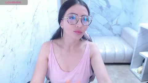 ivon online show from 29, 4, 2026