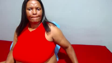 Snapshot of ivorytits48 chatting on 13, 2, 2025 IVORYTITS48 online show from 13, 2, 2025