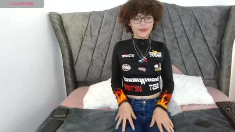 ivy_fantasy69 online show from 25, 5, 2026