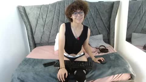 ivy_fantasy69 online show from 2, 6, 2026